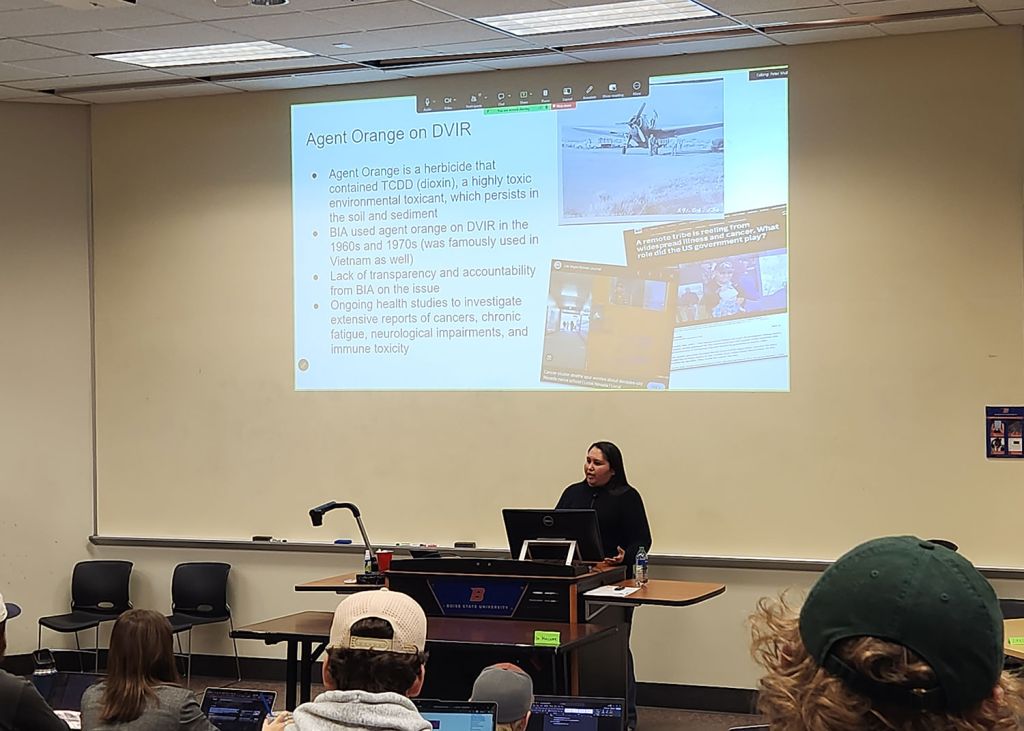 Racheal Thacker of the Shoshone-Paiute Tribes presenting on Environmental Health issues relating to her Tribe at the Boise State University MARSUNEX Seminar.
